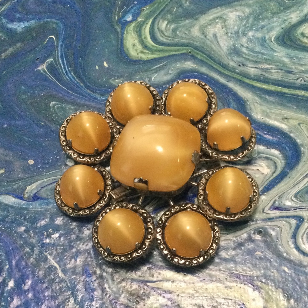 West Germany vintage statement brooch/pin signature 41 crown prong’s cats eye